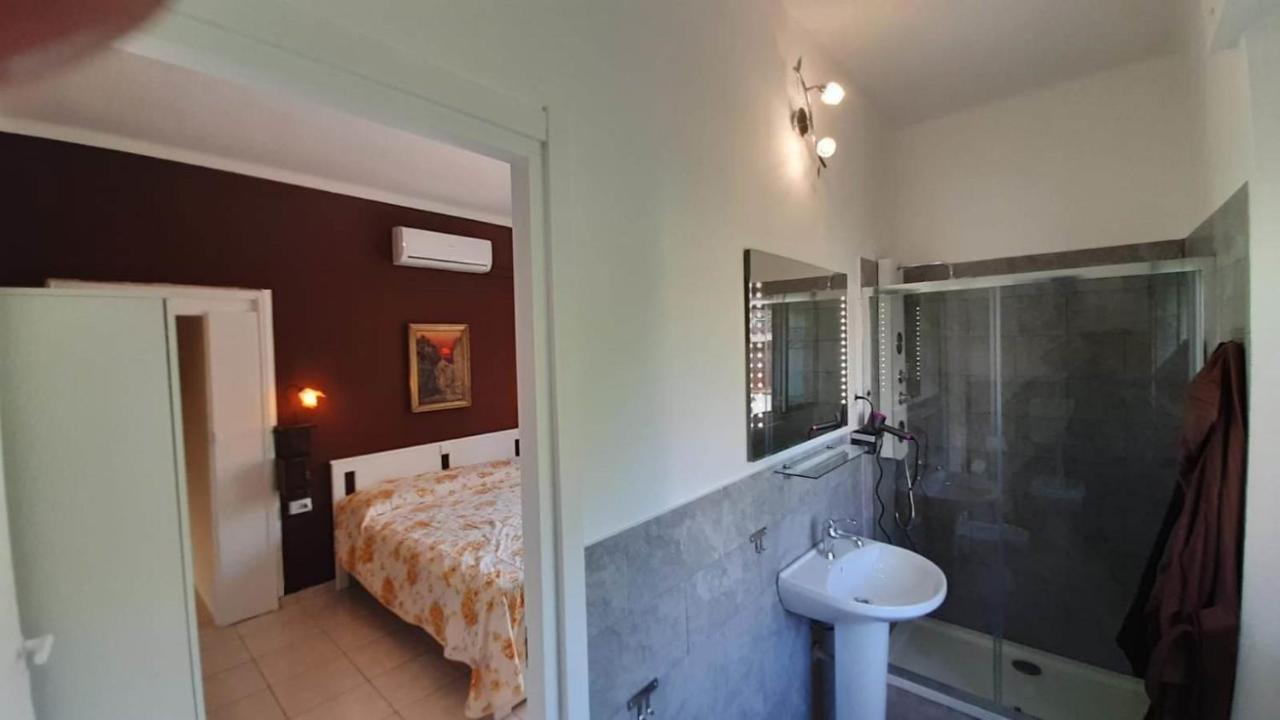 Vialetto V. Pastro 10 Bed & Breakfast Milano Eksteriør bilde